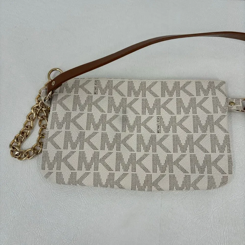 Michael Kors Belt Bag Chain‎ Zip White Signature Logo Faux Leather Size L Belt